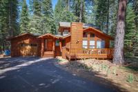 B&B Truckee - Beaver Pond Northstar Luxury Chalet with Hot Tub - Bed and Breakfast Truckee