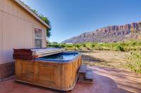 B&B Moab - Spanish Valley Vinyard - Bed and Breakfast Moab