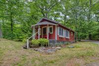 Lake Time Cottage - Bed and Breakfast