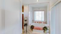 Four bedroom holiday home