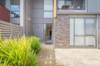 3 Bedroom Townhouse - Pool and Tennis Court Access - Chambres d'hôtes Torquay