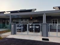 Ana Homestay Ayer Keroh Melaka - B&B Kampung Ayer Keroh