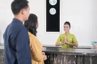 B&B Jakarta - Whiz Hotel Cikini Jakarta - Bed and Breakfast Jakarta