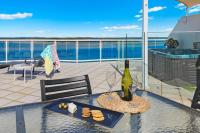 Two-Bedroom Penthouse Apartment - Absolute Waterfront 