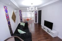 Overlooking Registan Square Luxury 2 Bedrooms Apartment - B&B Samarcanda