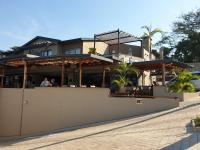 Stylish modern 2 bed apartment in Shaka's Rock - B&B