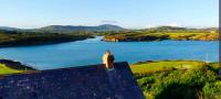 Gunpoint Lodge, Schull, West Cork with Private Pier