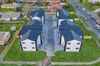 DELBROOK POINT - B&B Hamilton