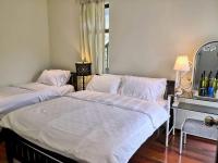 Habitación Familiar con baño compartido