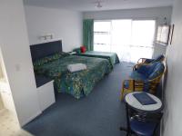 Monolocale Doppio con Letti Singoli