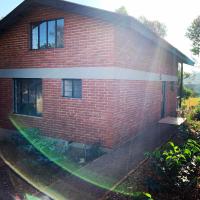 Lilac Hideaway - B&B Kiratu