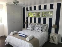 Comfort Queen Room 4