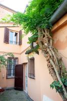 Ferrara Casa dell'Archivòlto con Garage - Bed and Breakfast