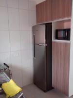 Apartamento Boraceia 200 metros da praia, com ar condicionado - B&B Bertioga