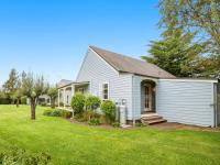 B&B Taupo - Wonderful 2BR Cottage Nr Huka Falls w Aircons - Bed and Breakfast Taupo