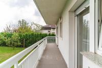 Big 4 bedroom apartment with private parking - B&B Zagabria