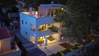 CUBE apartments - Ferienwohnung Vir
