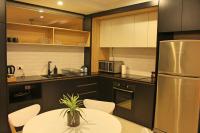 B&B Canberra - Stylish, Modern, Cute as a Button - Braddon CBD - Bed and Breakfast Canberra