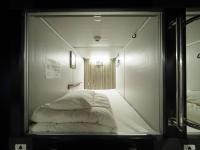 LEO YU Capsule Hotel Nishifunabashi