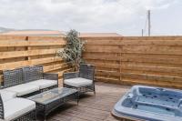 Spacious 2 bedroom apartment - B&B Pégeia