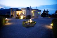 Relaxing Villa with garden and mountain view in Heraklion - Ferienwohnung