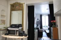 Montmartre's appartement - B&B