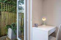 South Woodford 2 Bed En-Suite House - B&B