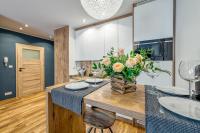 Apartament Merkury z parkingiem - B&B Toruń