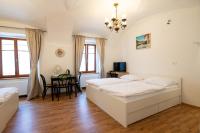 Vierbettzimmer mit eigenem Bad