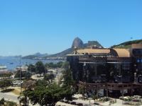 B&B Rio de Janeiro - Apartamento em Ponto Estratégico do Bairro de Botafogo, Espaço inteiro, Andar Alto, Vista Frontal Para o Pão de Açúcar e Baía de Guanabara, Ar-Condicionado SPLIT 24000 BTU's, 3 minutos a Pé da Estação do Metrô e Wi-Fi gratuito - Bed and Breakfast Rio de Janeiro