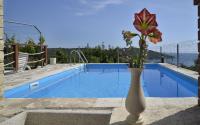 B&B Maslinica - Apartments Toni - with pool and view - Bed and Breakfast Maslinica