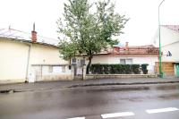 June Studio - Bed and Breakfast Braşov