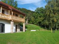 Apartment mit Balkon
