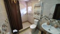Habitación Doble con baño privado - 2 camas