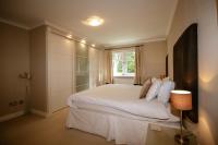 Two-Bedroom Apartment - 4E Hopetoun