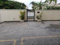 Apartamento no Tortugas Enseada - B&B Guarujá