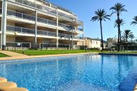 Brisas A1, 2 dormitorios, playa a 100m, by Bookindenia - B&B Denia
