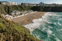 B&B Newquay - Tolcarne Beach Cabins - Bed and Breakfast Newquay