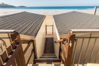 Tolcarne Beach Cabins - Bed and Breakfast Newquay
