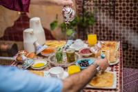 Riad Le Petit Patrimoine De Fés - B&B