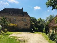 B&B Azerat - Gîte et chambres d'hôtes - Sur le chemin des sens - Bed and Breakfast Azerat