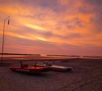 Aloe beach apartments, ombrellone, parcheggio e uso di biciclette gratis - B&B Rimini