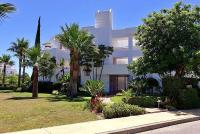 AL-401 Apartment in Alcazaba Lagoon - Chambres d’hôtes