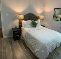 The Peahen House - B&B San Antonio