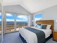 A Top Deck - B&B