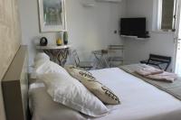 Suite O