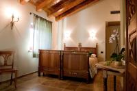 Suite with Mountain View