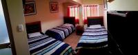 Dreibettzimmer mit eigenem Bad