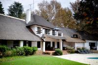 B&B Johannesburg - Toadbury Hall Country Hotel - Bed and Breakfast Johannesburg