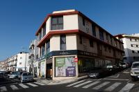 Apartamento frente al Puerto de Candelaria a 20 metros de la playa. - B&B